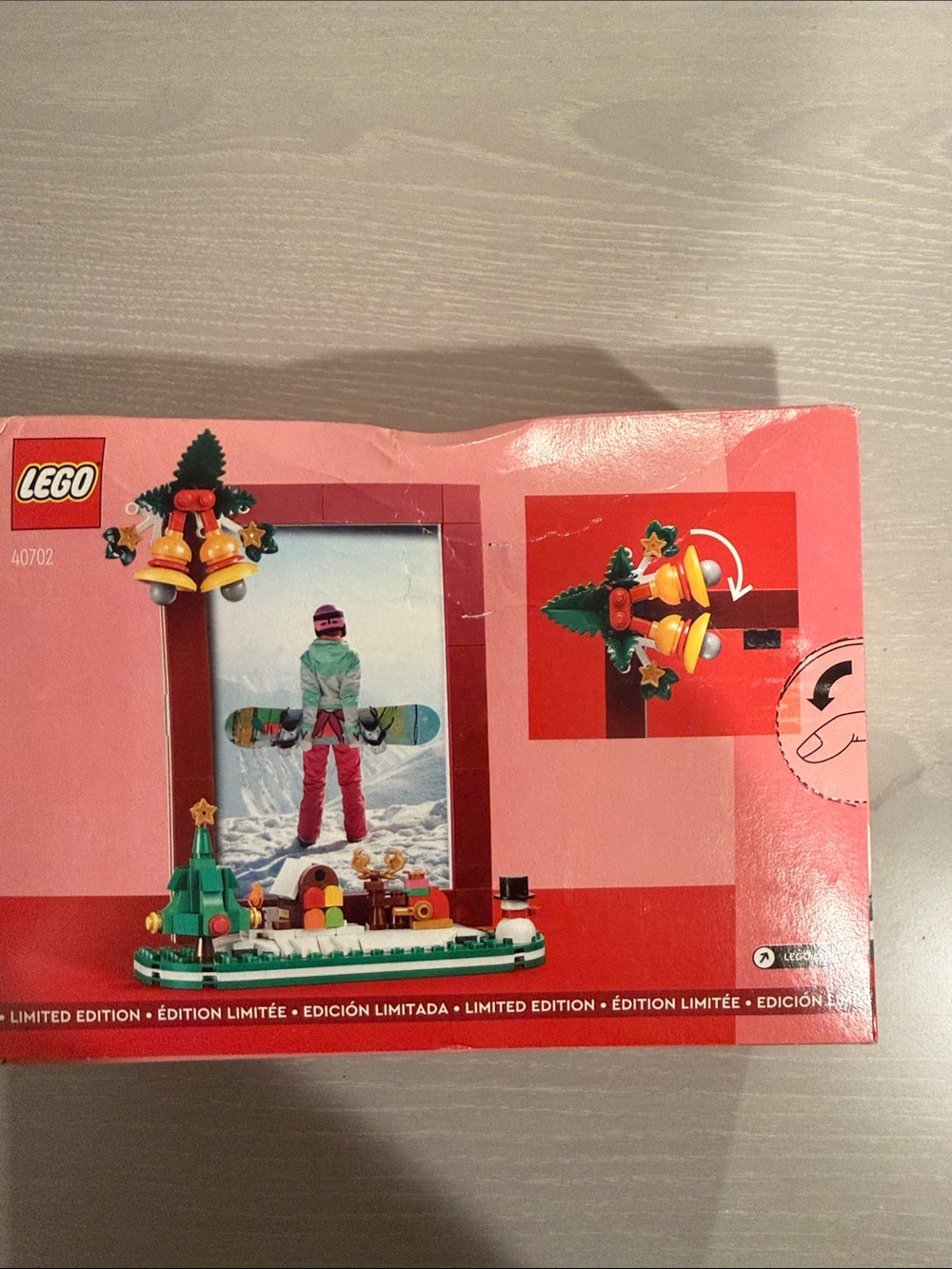 LEGO Limited Edition Holiday Frame with Green Tree and Yellow Bells